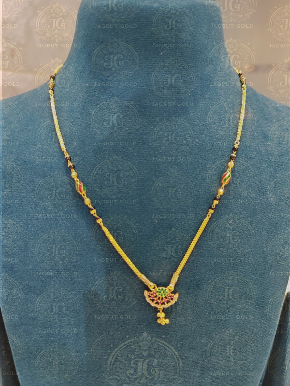 fancy indian style mangalsutra 22k